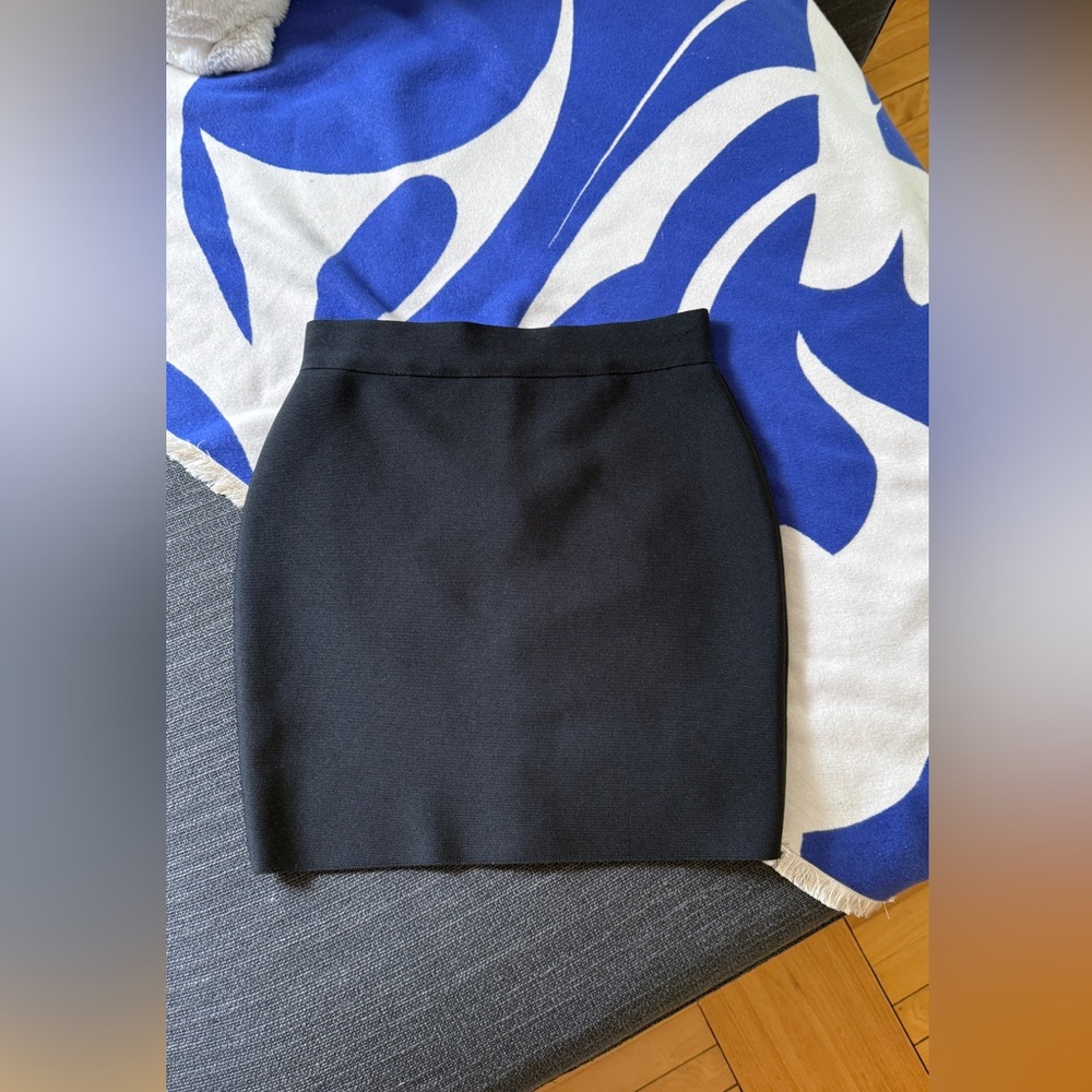BLACK TIGHT SKIRT FROM KOOKA SIZE MEDIUM